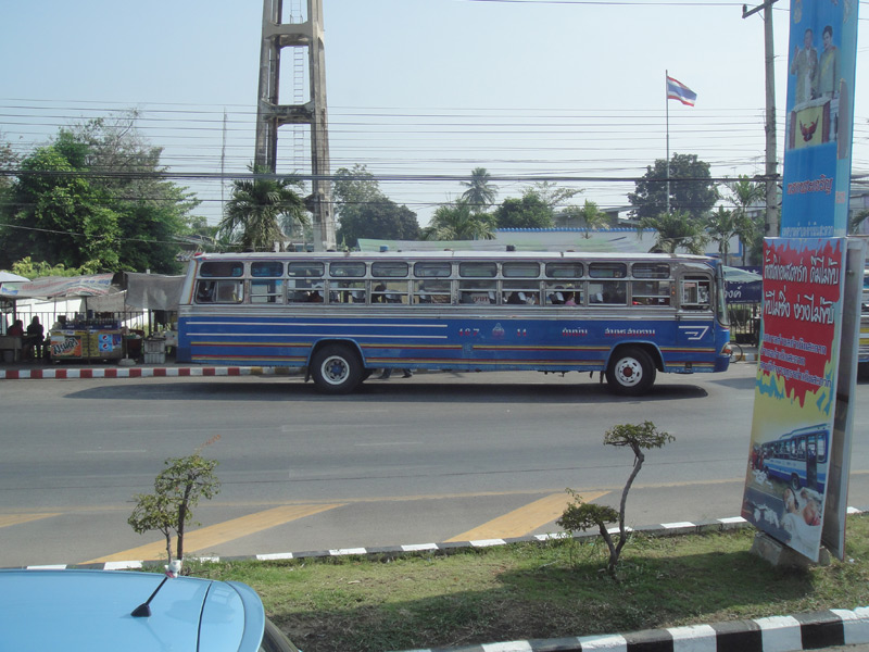 тайский автобус