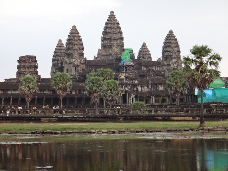 камбоджа ангкор ват тонлесап фото
