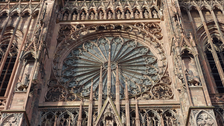 фасад Страсбургского собора