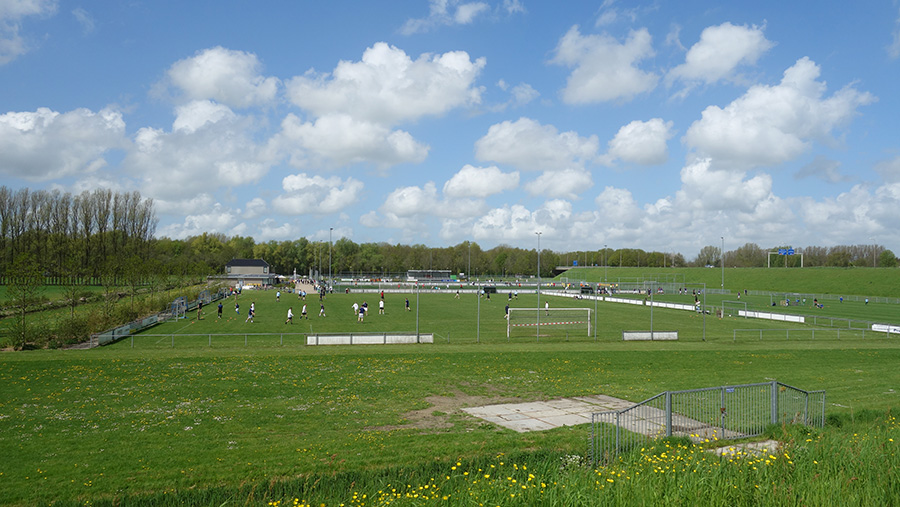 футбольное поле Голландия