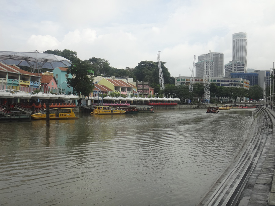 озеро в центре сингапура