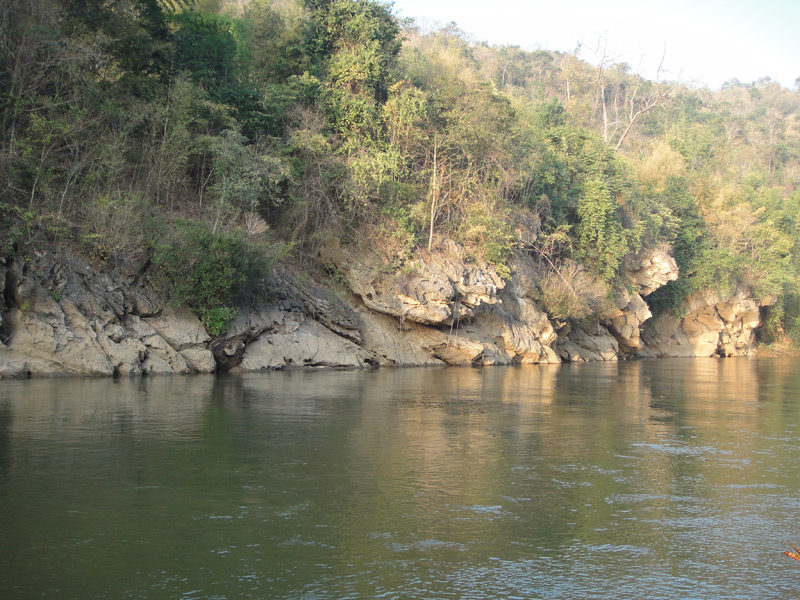 река квай